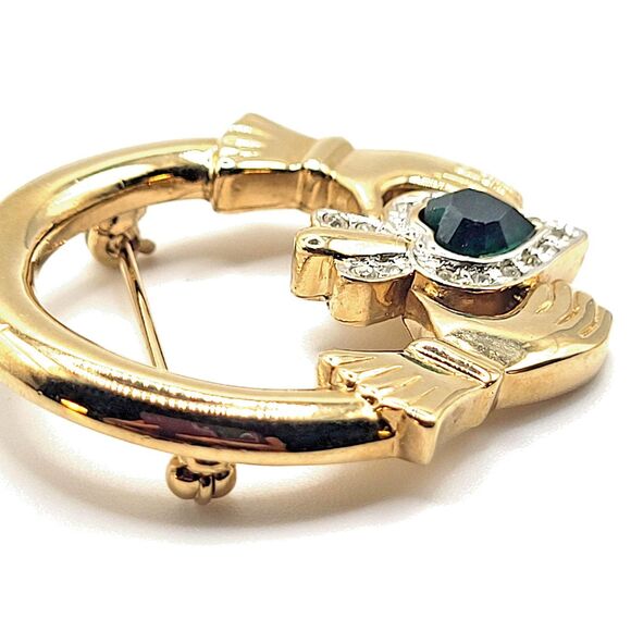Vintage Claddagh Brooch Green Rhinestone Gold Tone Irish Heart Hands Crown 1.5” - Picture 5 of 5